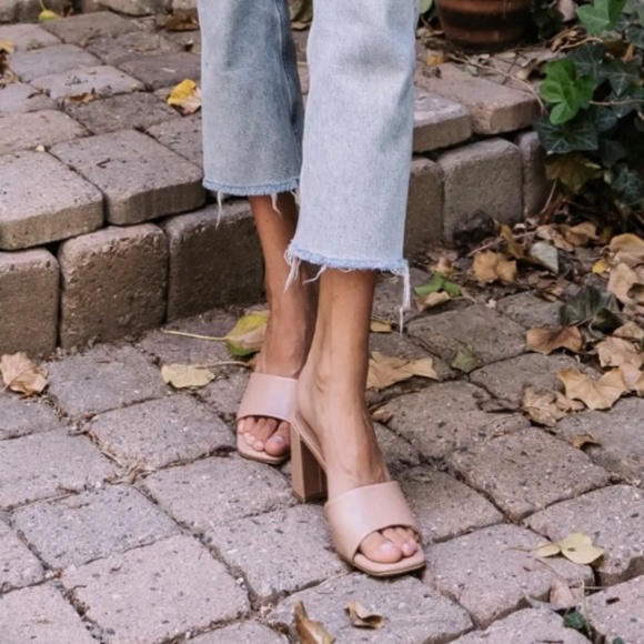 JOURNEE Collection vegan leather pink block heel sandals women’s Size 12 - Picture 11 of 11